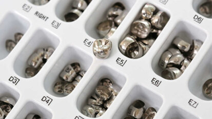 Poznavanje i upotreba krunica od nehrđajućeg čelika među norveškim i finskim stomatolozima