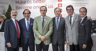 Expertos mundiales se reúnen en Madrid para discutir el futuro de la odontología de implantes