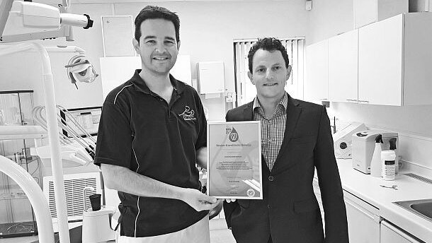 Unitwater controleren: zelf doen of uitbesteden?