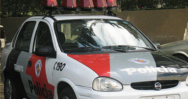 Técnico em prótese dentária responde por crime de exercício ilegal após denúncia