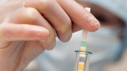 New research adds colour to gum disease detection