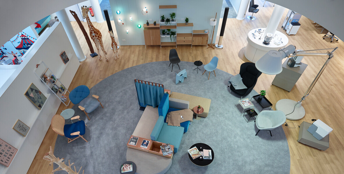 van der Ven Showroom