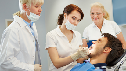 DPU hilft ZÄK NÖ bei PASS-Ausbildung