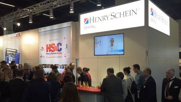 Stomatologia cyfrowa firmy Henry Schein na targach IDS w Kolonii