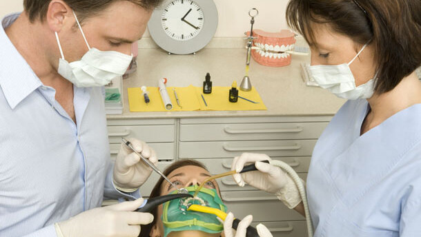 Haagse tandartspraktijk plotseling gesloten