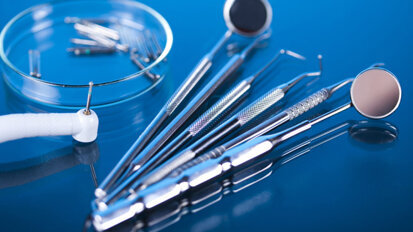 Studentii la Medicina dentara se pot inscrie  intr-un program de schimb cu facultati din Polonia