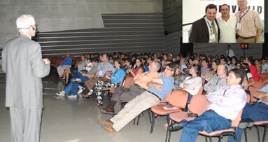 Bruce Matis participa en el congreso de la ACP
