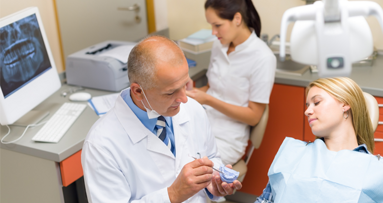 Kein Geld bei Parodontitis von Politik und Kassen