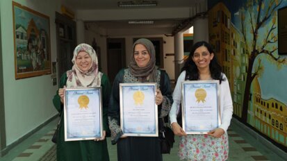 Livro em braille de saúde oral entre no livro dos recordes