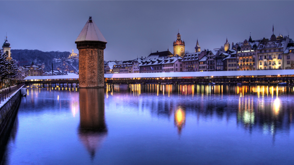 Mitglieder der SSE treffen sich in Luzern