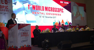 A Delhi, il microscopio protagonista di un nuovo approccio all’odontoiatria
