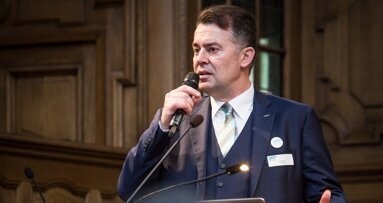 Συνέντευξη: “Συνεισφέροντας στη διασφάλιση της υγείας και στη μακροβιότητα της κοινωνίας.”