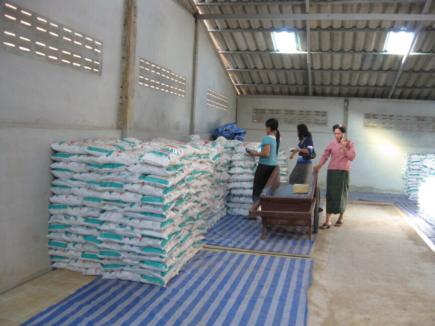 Laos : une usine de production de sel fluoré