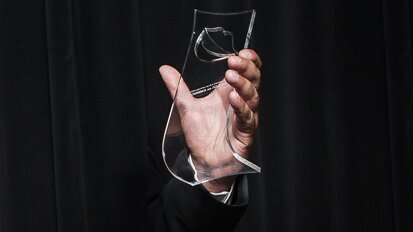 МЕЖДУНАРОДНАТА „УСМИВКА НА ГОДИНАТА 2020“ С ОНЛАЙН ЦЕРЕМОНИЯ