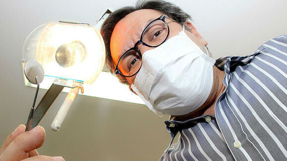 Cargo de coordenador de saúde bucal ocupado por profissional de outra área