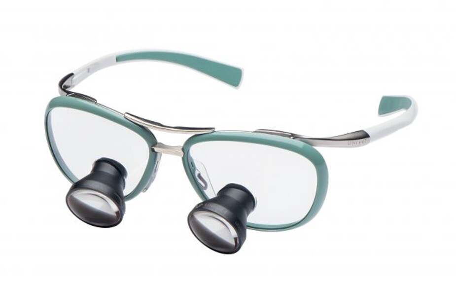 Urban life Ita Green Vespa Gal