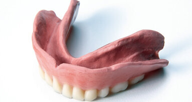 Novus: A new resilient denture liner