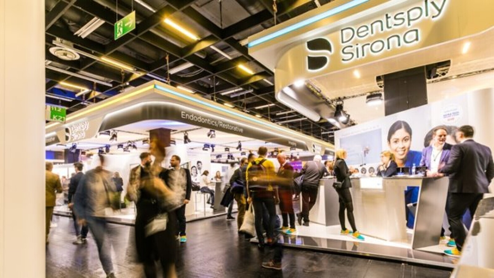 Messestand Dentsply Sirona IDS 2019