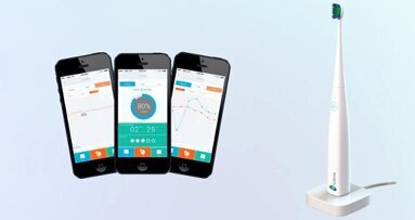 Четка за зъби, свързана със смартфон, контролира миенето на зъбите