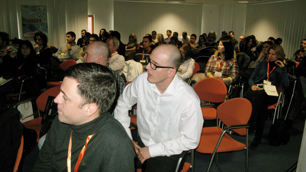 Преглед на First International Perio-Implant Snow Meeting