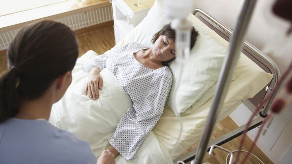 Estudo irlandês mostra aumento de internações hospitalares por infecções odontogênicas graves