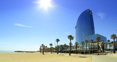 Henry Schein takes European Carriere Symposium to Barcelona