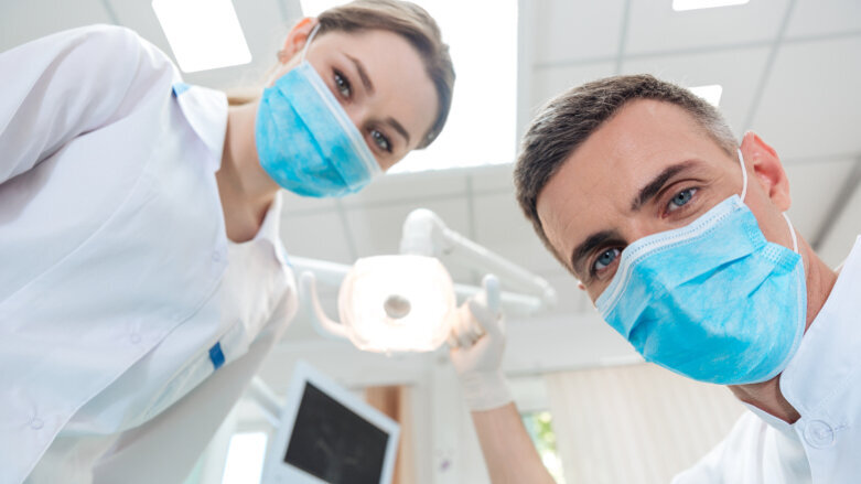 Experts review recommendations for returning to dental practice