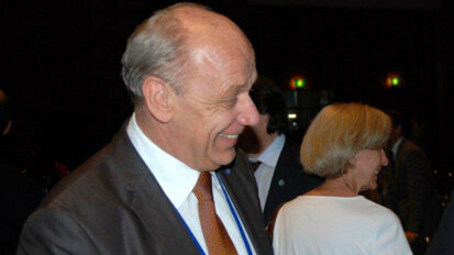 Prestigioso riconoscimento dell’odontoiatria italiana Gerhard Seeberger eletto speaker FDI