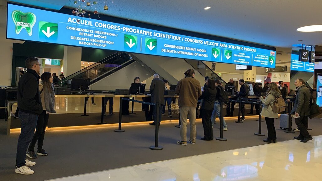 Começa a reunião anual de Odontologia da ADF: apresentou educação e inovação odontológica