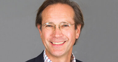 “Parodontitis is bij ouderen een groot probleem”