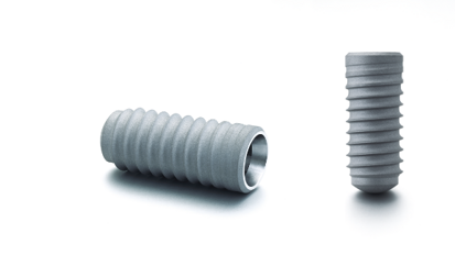 Nieuw onderzoek bevestigt effectiviteit dentale implantaten