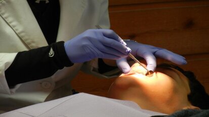Mais de metade dos jovens médicos dentistas estão descontentes com a profissão