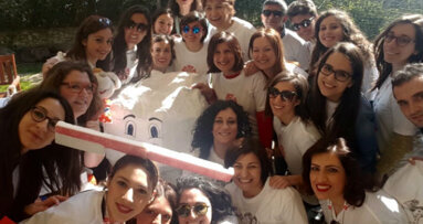 La Giornata mondiale della salute orale e l’attivismo AIDI hanno richiamato in piazza curiosi e non solo