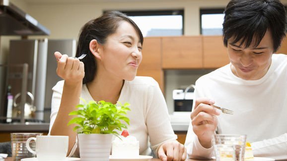 Mulheres mastigam de forma diferente dos homens