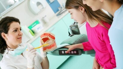 Dentalhygienikerin oder Prophylaxeassistentin?