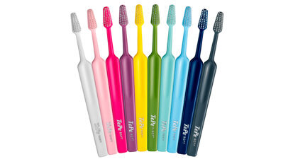 TePe introduce nuovi colori alla nota gamma di spazzolini TePe