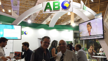 La exagerada cantidad de odontólogos