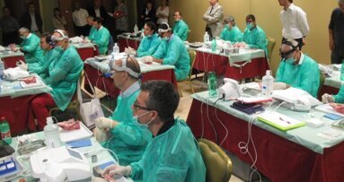 Piezocision: movimenti ortodontici accelerati mediante corticotomia piezochirurgicamente indotta con innesto mediante tunnelizzazione