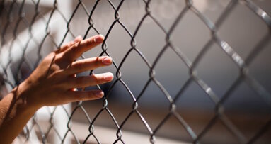 Kelepçeli Diş Tedavisine Tepki