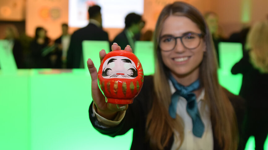 A famous face in dentistry, GC made a strong impression at IDS 2023. (Image: OEMUS Media)