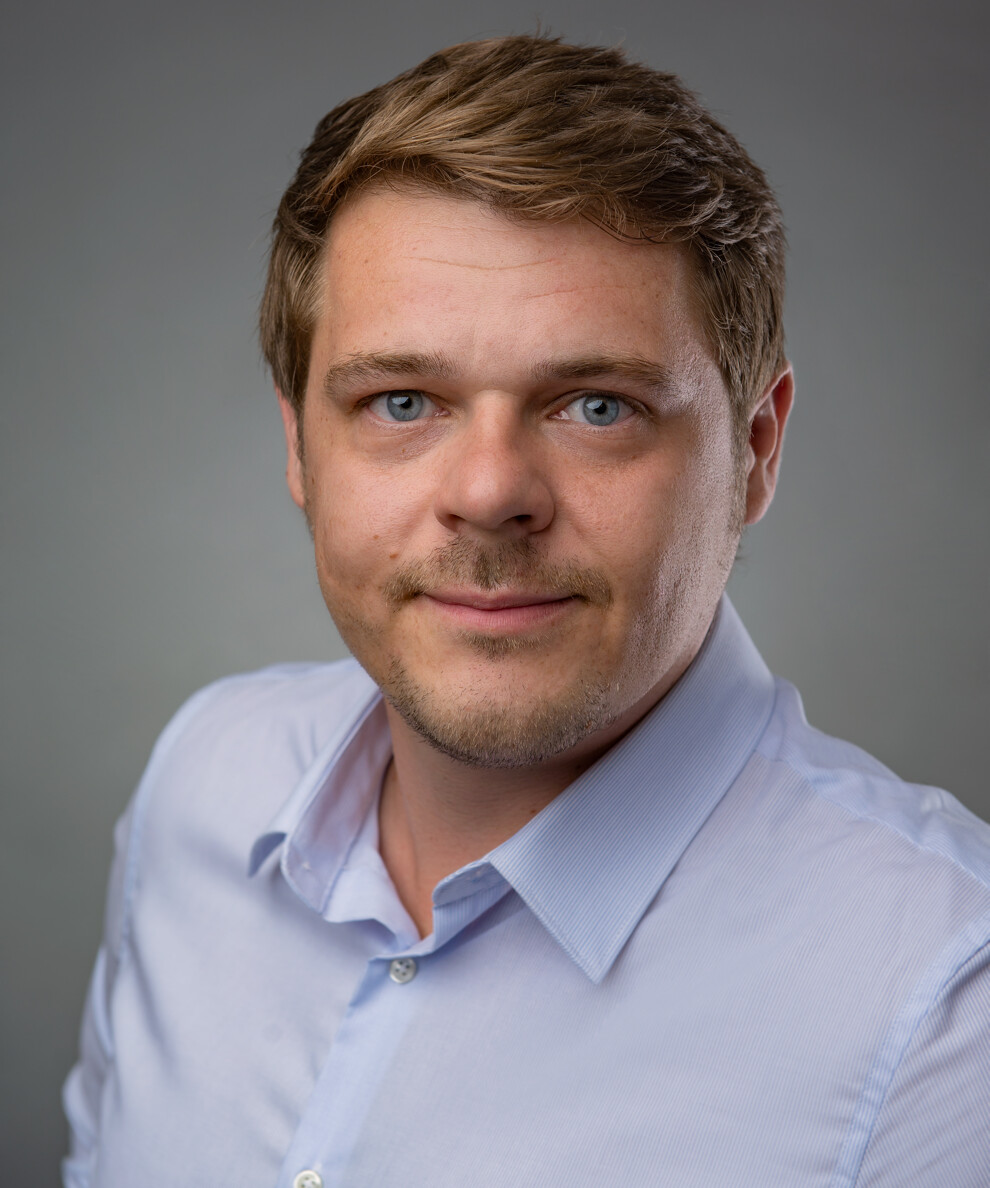 Benjamin Kujat, a specialist-in-training in orthopaedics and trauma surgery and an active researcher in this field. (Image: Benjamin Kujat)