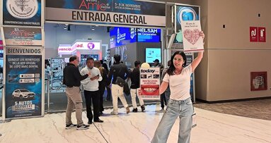 La desbordante energía de Expo AMIC Dental
