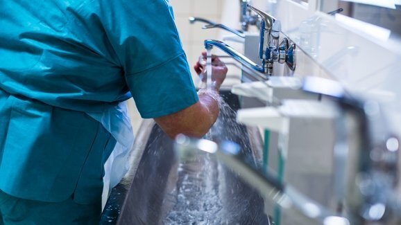 Lançado primeira revista de controle de infecção dentária