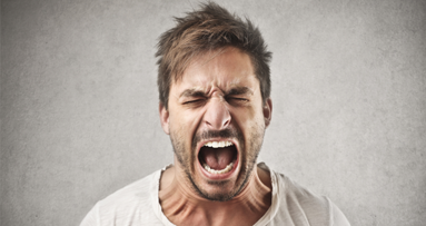 Äußerung über Schmerz lenkt ab