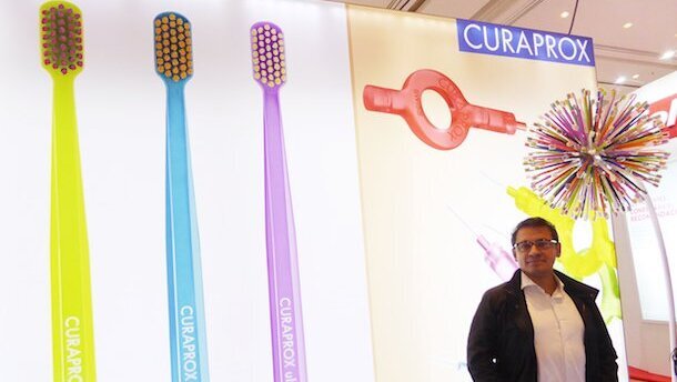 Presentan línea de productos de higiene dental