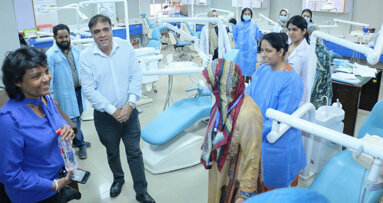 Sri Lankan dental expert visits Dow Dental College to explore AI and academic collaboration