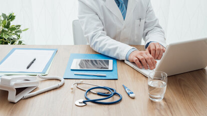 Die Hälfte der Ärzte nutzt soziale Medien Die Hälfte der Ärzte nutzt soziale Medien