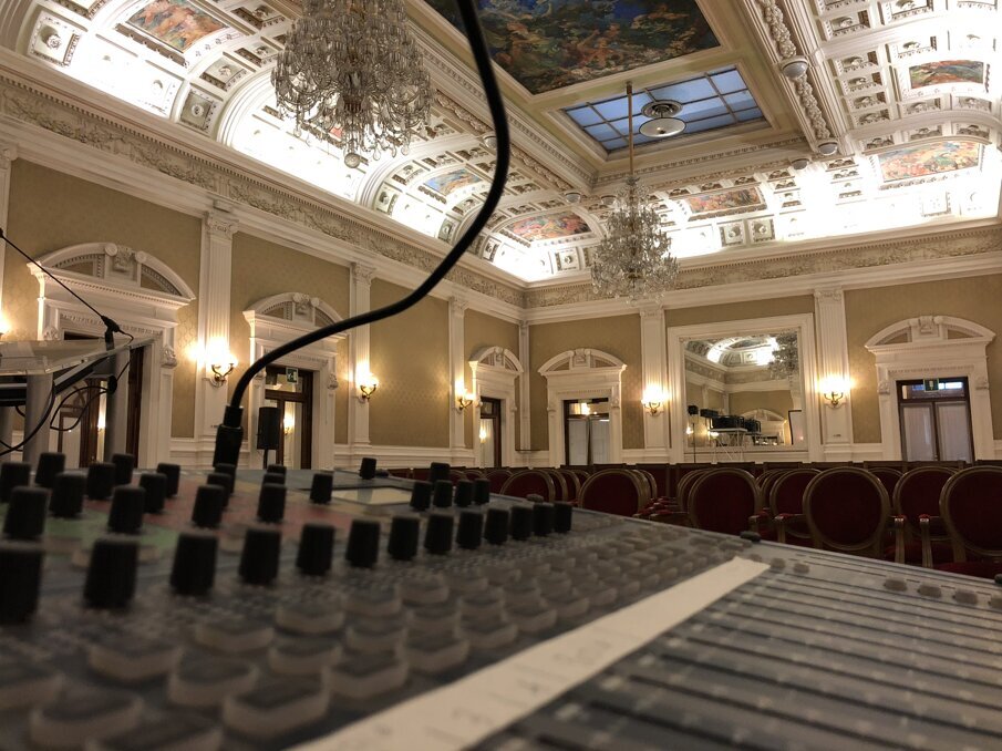 La sala Michelangelo in attesa dei congressisti