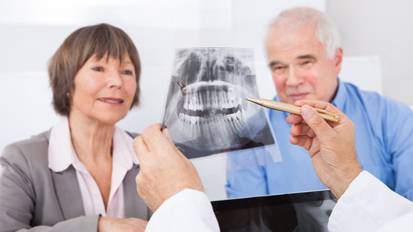 Mundgesund trotz Handicap und hohem Alter