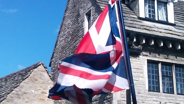 Wielka Brytania chce zaostrzyć wymagania znajomości języka dla lekarzy obcokrajowców